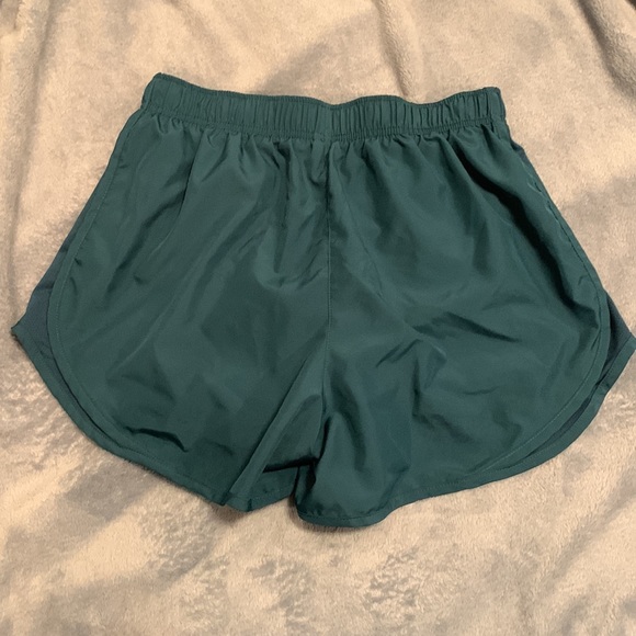 Blue Nike shorts with grey and yellow pattern - Picture 2 of 2